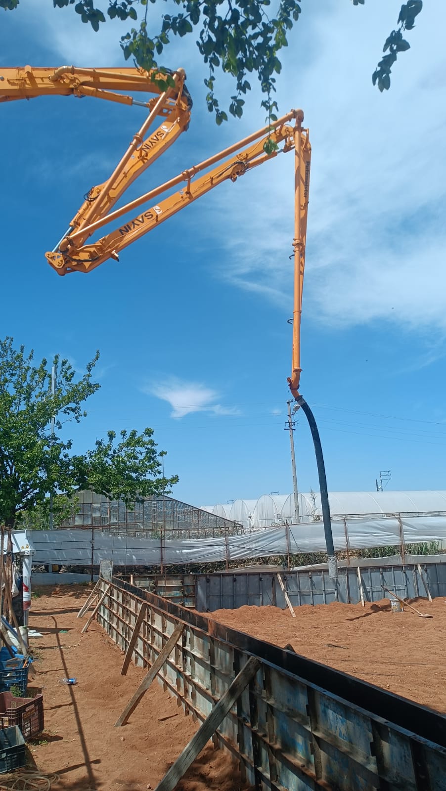 Bahçe Duvarı Ustası Ekibi